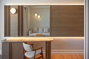 Avra Imperial Hotel