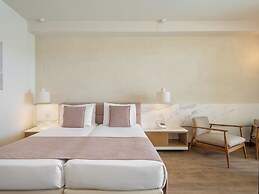Avra Imperial Hotel