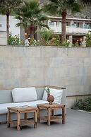 Avra Imperial Hotel