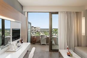 Avra Imperial Hotel