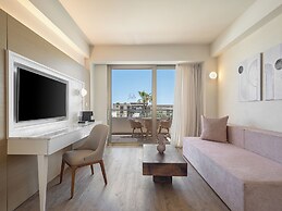 Avra Imperial Hotel