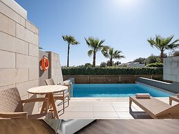 Avra Imperial Hotel