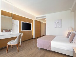 Avra Imperial Hotel