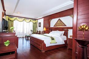 THE PRIVILEGE FLOOR by Borei Angkor