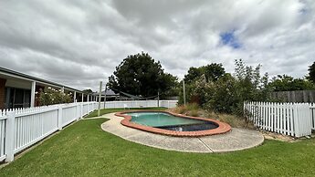 Rose Garden Motel