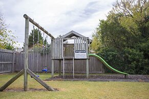 Rose Garden Motel