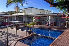 The Commodores Lodge