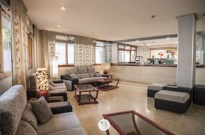 Palm Beach Club Aparthotel
