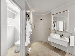 Rouge on Rose Boutique Hotel