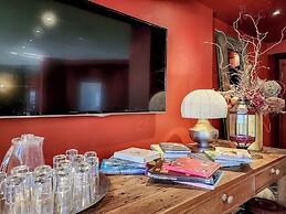 Rouge on Rose Boutique Hotel