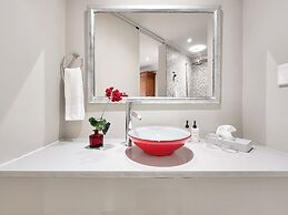 Rouge on Rose Boutique Hotel