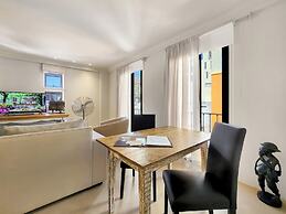 Rouge on Rose Boutique Hotel