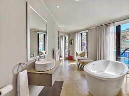 Rouge on Rose Boutique Hotel