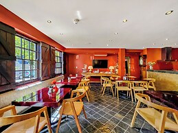 Rouge on Rose Boutique Hotel