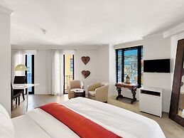 Rouge on Rose Boutique Hotel