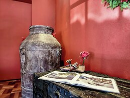 Rouge on Rose Boutique Hotel