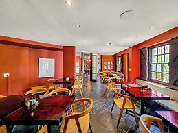 Rouge on Rose Boutique Hotel
