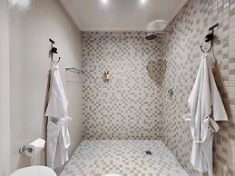Rouge on Rose Boutique Hotel