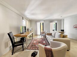 Rouge on Rose Boutique Hotel