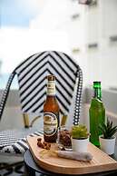 Jewel Beachfront Boutique Hotel