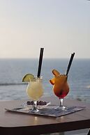 Jewel Beachfront Boutique Hotel