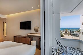 Jewel Beachfront Boutique Hotel