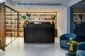 Jewel Beachfront Boutique Hotel