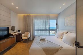 Jewel Beachfront Boutique Hotel