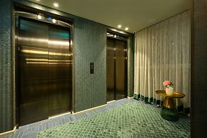 Jewel Beachfront Boutique Hotel