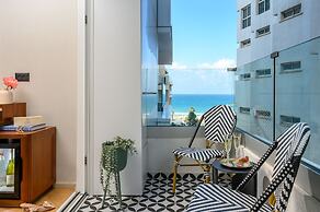 Jewel Beachfront Boutique Hotel