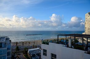 Jewel Beachfront Boutique Hotel
