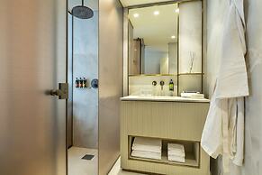 Jewel Beachfront Boutique Hotel