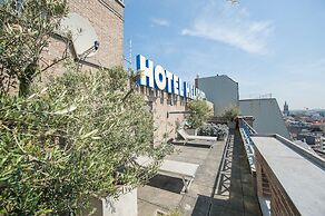 Beach Hotel Helios by CW Hotel Collection