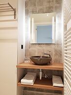 Beach Hotel Helios by CW Hotel Collection