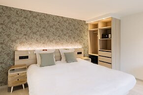 Beach Hotel Helios by CW Hotel Collection