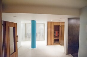 Beach Hotel Helios by CW Hotel Collection