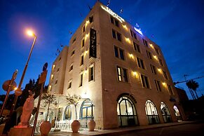The Eldan Hotel