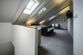 Hotel Noir