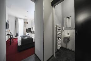 Hotel Noir