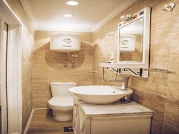 Paris Hotel