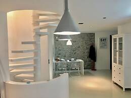 Sea Breeze Studios