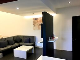 Sea Breeze Studios