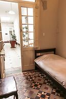 1900 Hostel