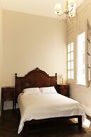 1900 Hostel