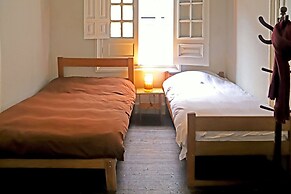 1900 Hostel