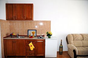 Apartments De Lara