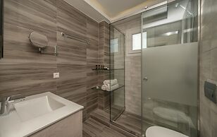 Erietta Aparthotel