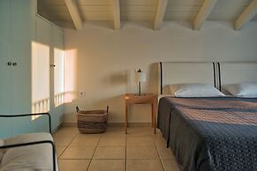 Erietta Aparthotel