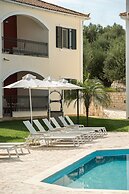 Erietta Aparthotel