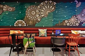 Moxy Amiens